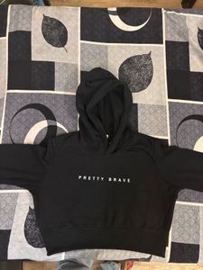 Black 'Pretty Brave' crop  Hoodie