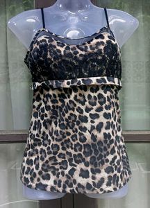 Leopard tops