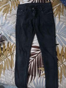 Black Skin Fit Jeans