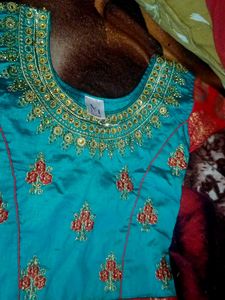 Girls&#39; Traditional Indian Dress
