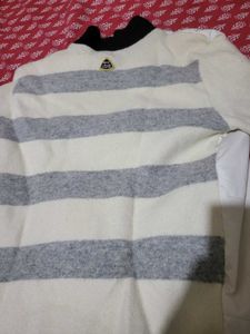 Stylish Pullover Sweater