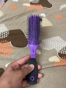 Vega Hair Brush