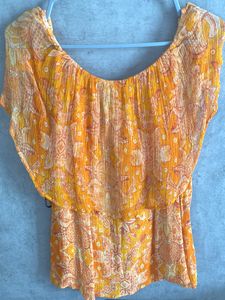 Label Ritu Kumar Top