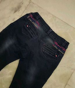 Premium Quality Girl&#39;s Jeans 😍