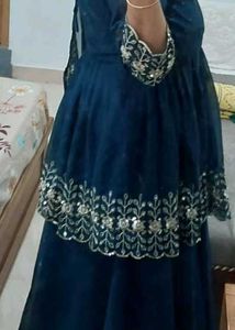 Elegant Teal Embroidered Kurta