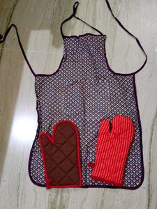 Apron with Oven Mitts
