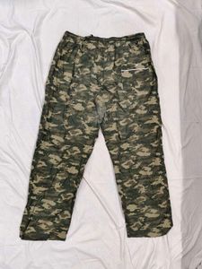Camo Print Casual Pants