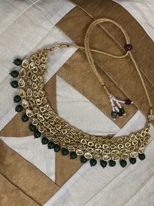 Kundan Jewellery Set