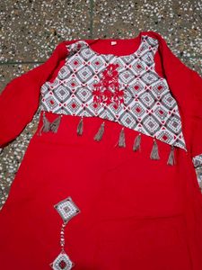 Beautiful Work Kurti