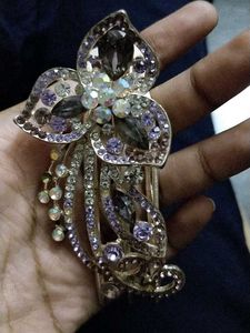 Sparkling Rhinestone Flower Hair Clip