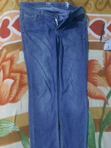 Lee Cooper Orignial Jeans Torn On Waist But I Have Fixed It . It Will Not Come Out