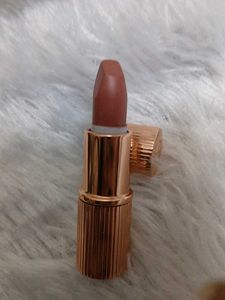 Charlotte Tilbury Matte Revolution Lipstick Pillow