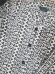 soft woolen sweater 💓
