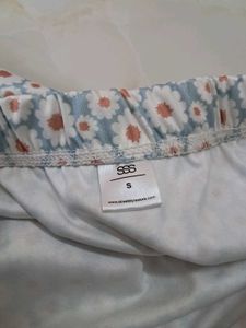 Daisy Print Mini Skirt