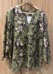 Ribbed Floral Blouse - Size M