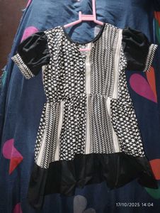 Girls&#39; Black &amp; White Dress