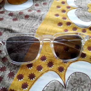 Trendy Sunglasses For Both Men And Women
