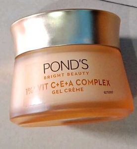 Pond&#39;s Bright Beauty Gel Creme