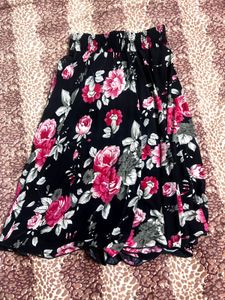 Floral Black MidiSkirt with Stretch Waistband🌙