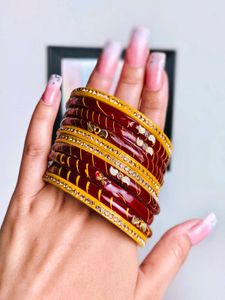 Red & Gold Bangle Set