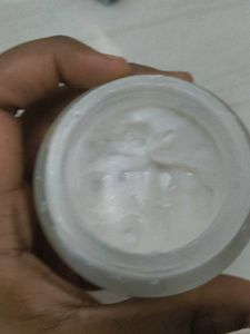 Plum Oats Moisturizer