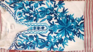 Short Chikankari Kurti