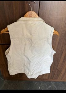 Women Cut Sleeves Jacket