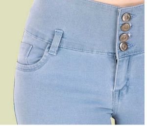 Light Blue Jeans😍