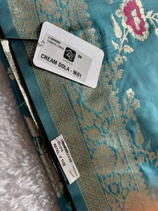 Elegant Teal Banarasi Dola Silk Saree❤️