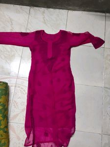 Dark Rani Chikenkari Kurta
