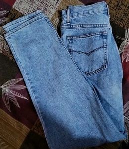 Light Wash Denim Jeans