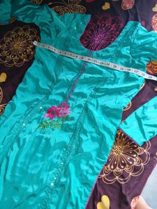 Full Salwar Suit Set Duppta