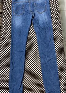 Dark Blue Jeans With Flower Print 💙