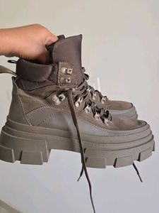 ZARA Limited Edition Leather Hiking Boots