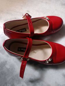 Red Nesco Kids Shoes - Size 3
