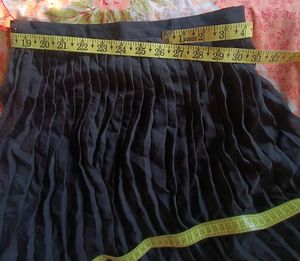 Black Skirt