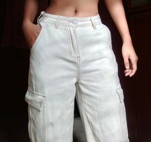 Cargo Jeans