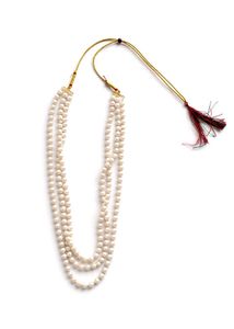Pearl Necklace - Elegant Style