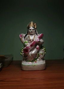 Maa Saraswati Murti For Students (1st February)