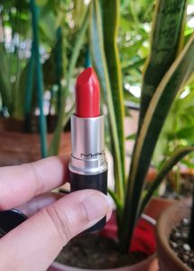 MAC Lipstick So Chaud