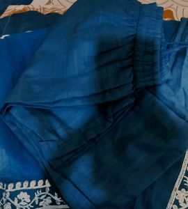 Elegant Blue Kurta Set