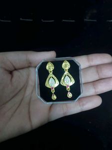 gold plated earings (artificial)