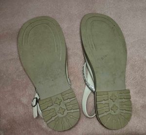 Women&#39;s White Sparkly Mary Janes