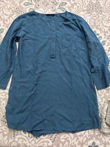 Top With Three Fourth Sleeves