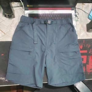 Uniqlo Geared Shorts Brand New 🏷️