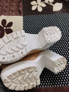 Women Heels 👠