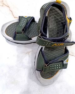 Kids &#39;Air&#39; Sandals
