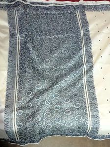 Women Cream Colour Saree