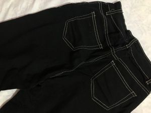 Black Thread Details Denim 🎀💖