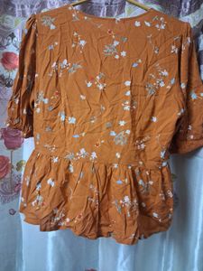 Floral Print Peplum Top